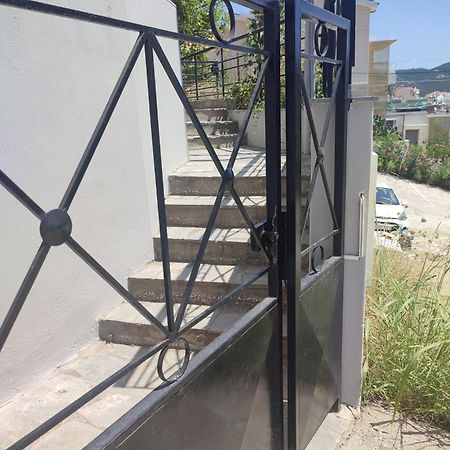 Ellis-Suites Nea Peramos Kavala Eksteriør billede